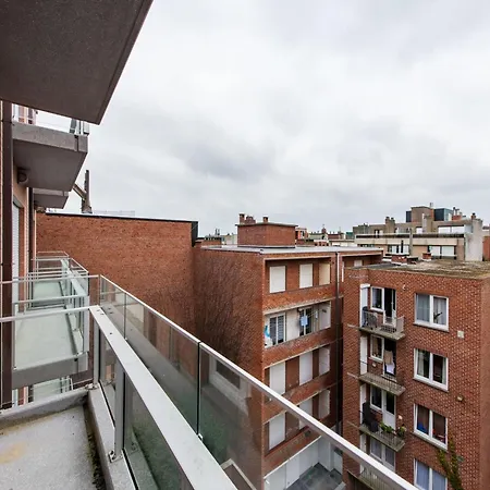 Apartment On Zeedijk With Sea View, Cleaning Included