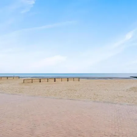 On Zeedijk With Sea View, Cleaning Included * Koksijde